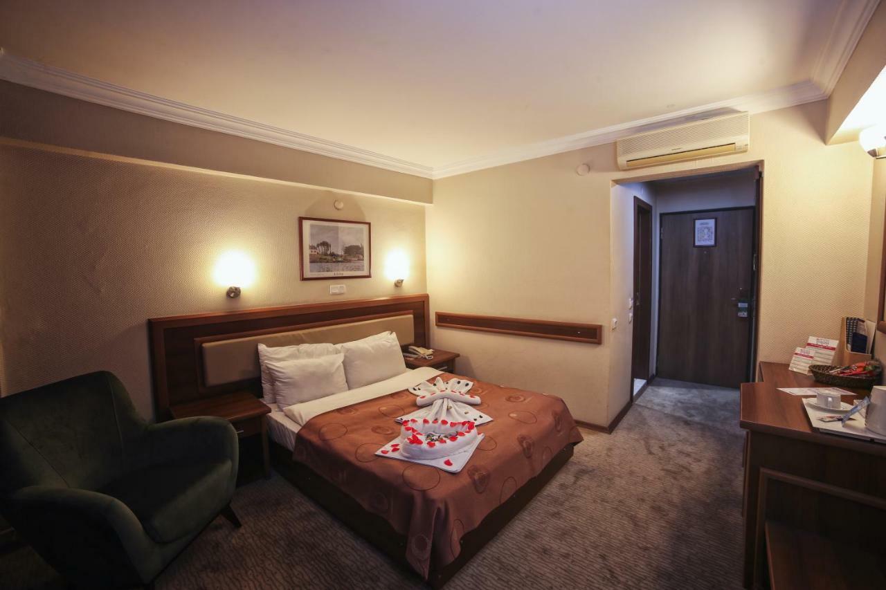 Hotel Villa Marina Bandırma Kültér fotó