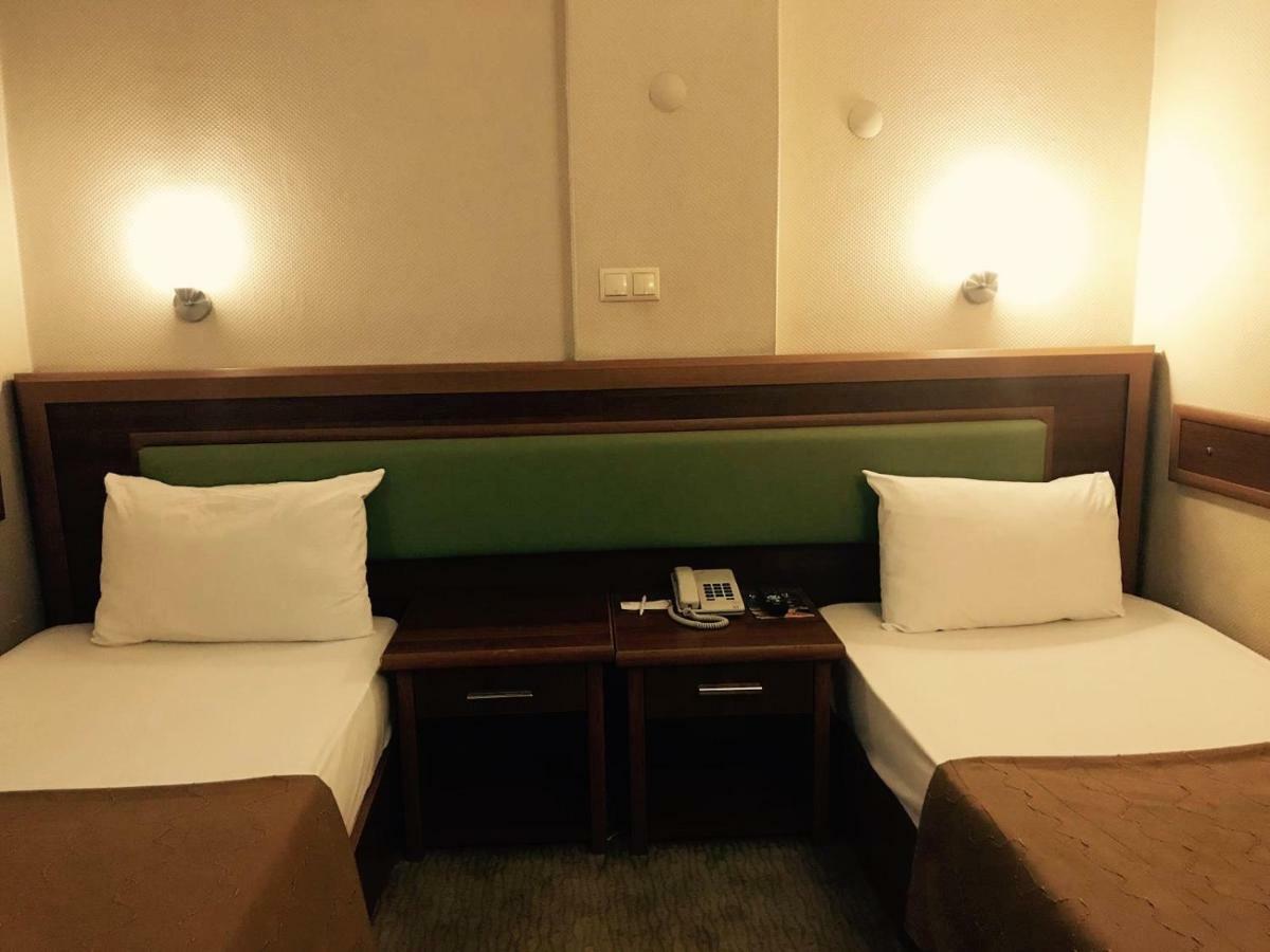 Hotel Villa Marina Bandırma Kültér fotó